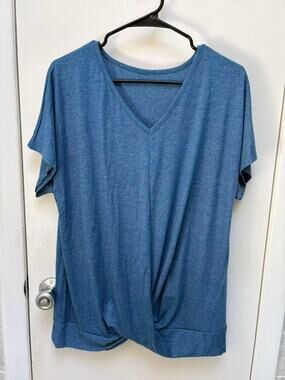 Heather Blue V-Neck Twist Front Hem Top T-Shirt Short Sleeve Blouse Casual M